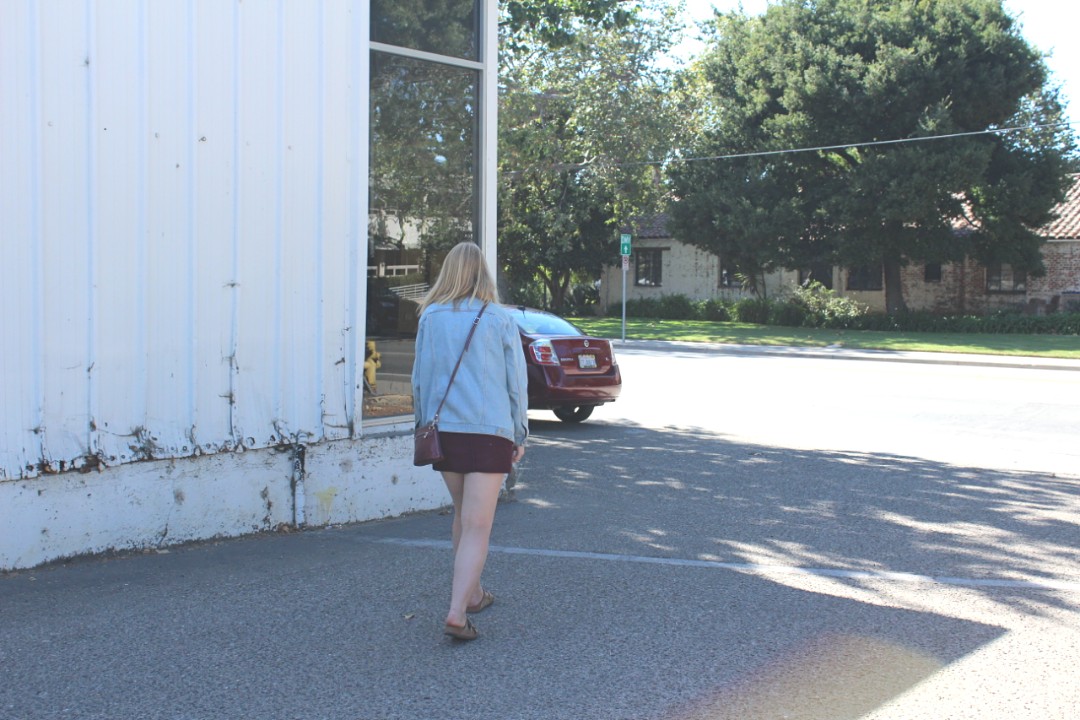 Saturday, October 12th, 2019, 2:54pm. Mia von Knorring, fourth year biomedical engineering major, walks back to her car after a successful thrifting spree. 